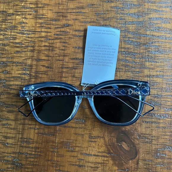 ✨SALE✨ Dior Diorama sunglasses ✨SALE✨ main image 6